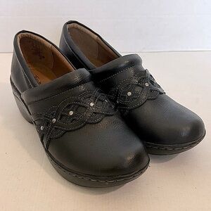 Thom McAn Hackney Black Women’s Leather Clogs Mules Size 8 EUC
